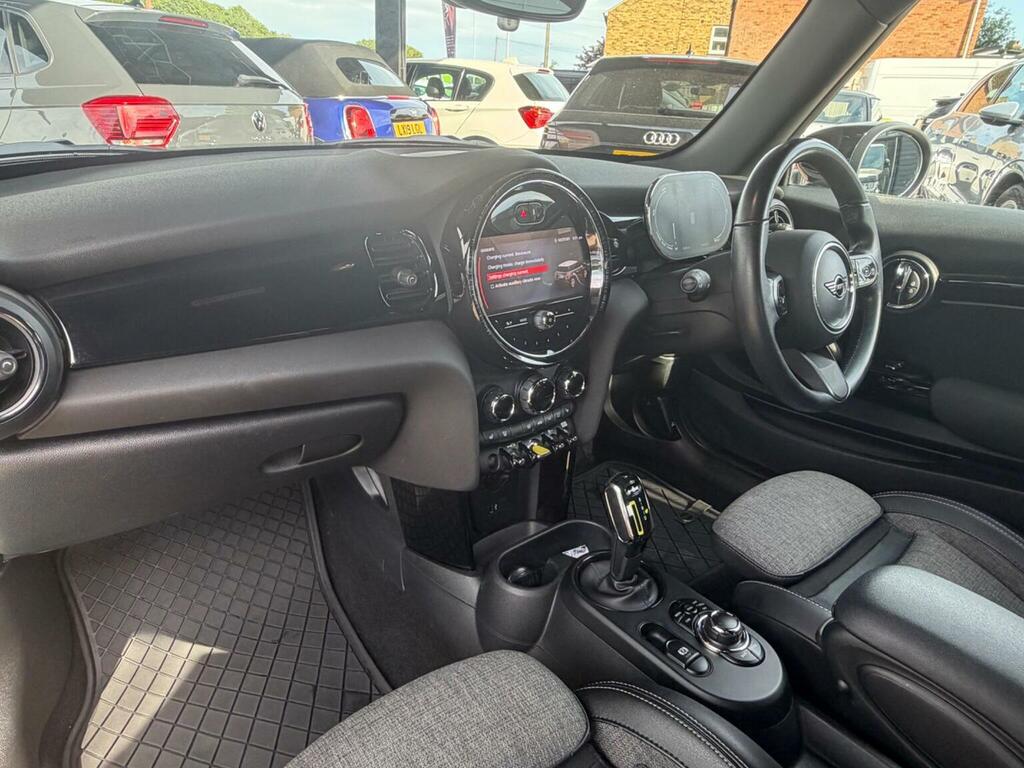 Mini Electric Hatch 135Kw Cooper S Level 1 33Kwh 16In A White #24