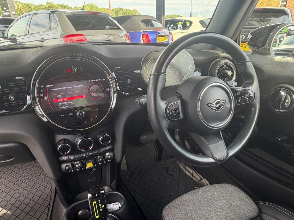 Mini Electric Hatch 135Kw Cooper S Level 1 33Kwh 16In A White #25