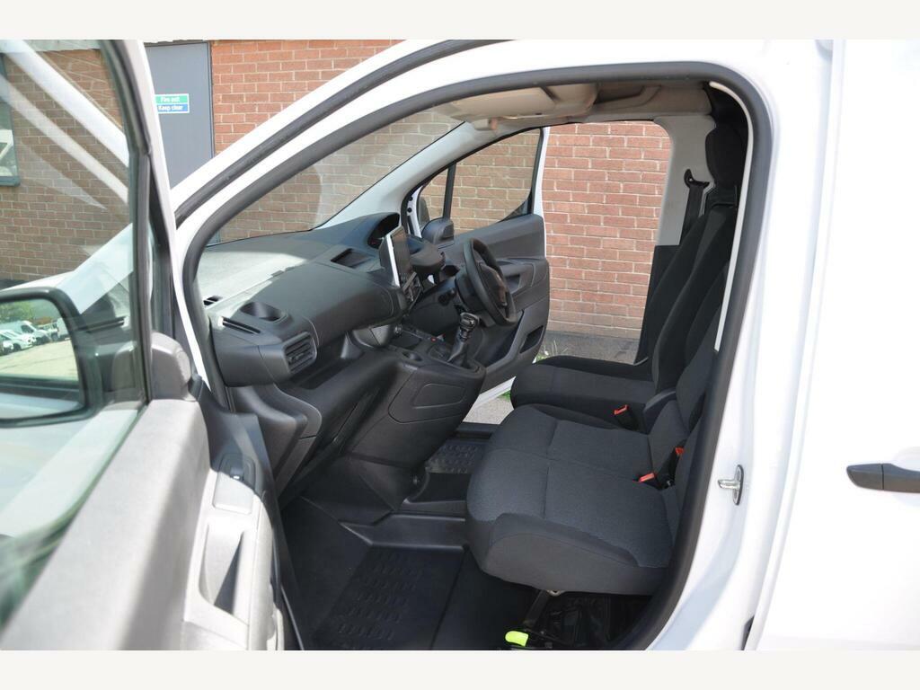 Peugeot Partner 1.5 Bluehdi 1000 Professional Premium Standard P White #5