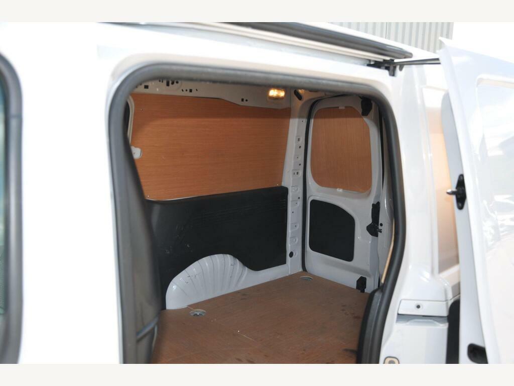 Vauxhall Combo 1.5 Turbo D 2300 Pro XL Panel Van Lwb Euro 6 S S White #3