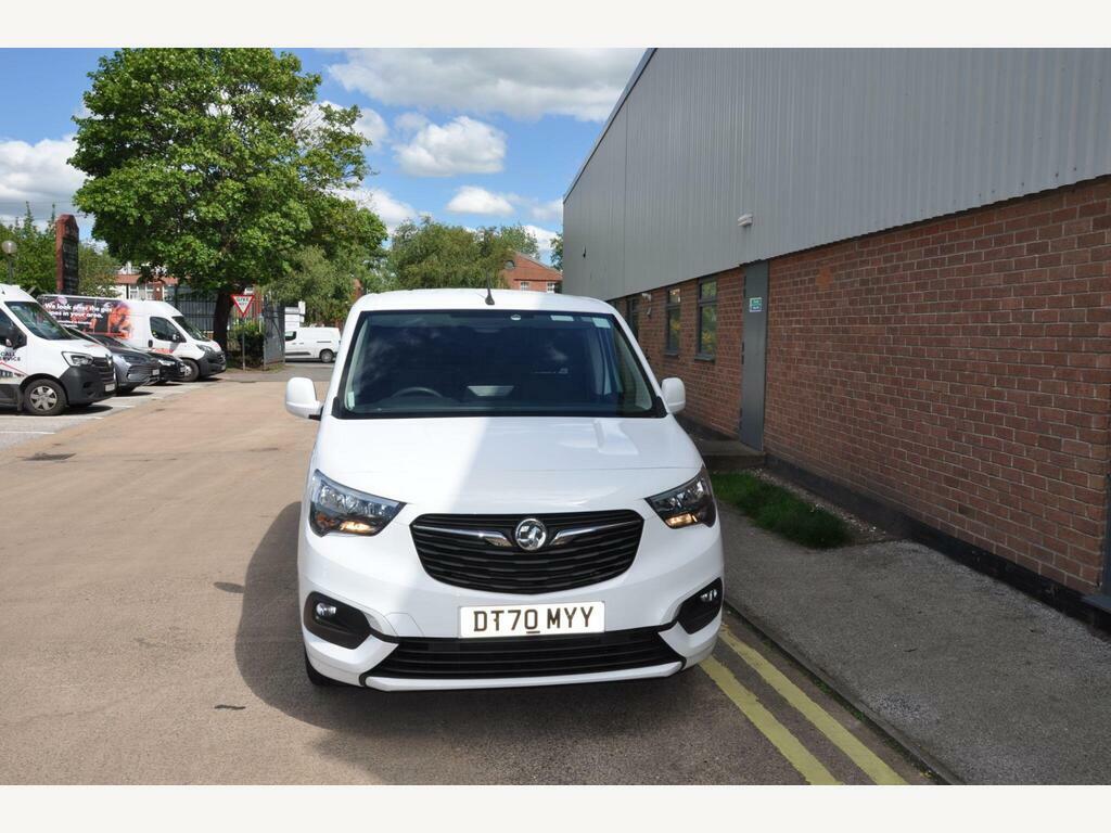 Vauxhall Combo 1.5 Turbo D 2300 Sportive L1 H1 Euro 6 White #2