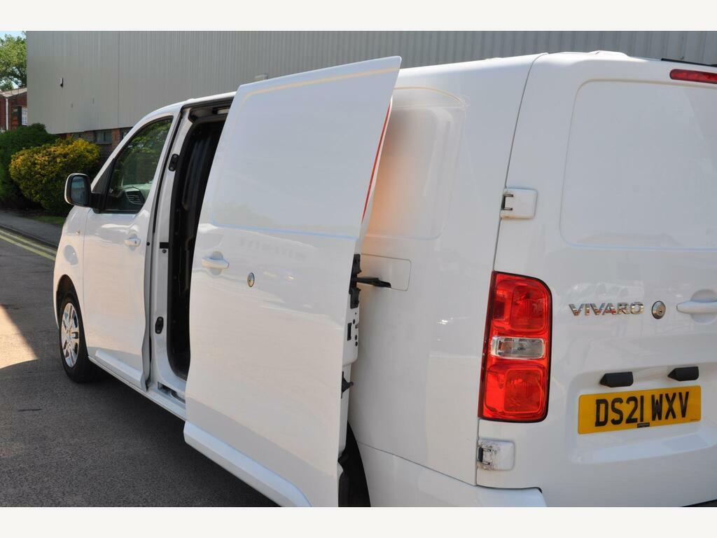 Vauxhall Vivaro 1.5 Turbo D 2700 Dynamic Panel Van 6Dr Manu Black #8