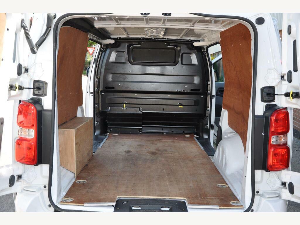 Vauxhall Vivaro 1.5 Turbo D 2700 Dynamic Panel Van 6Dr Manu Black #7