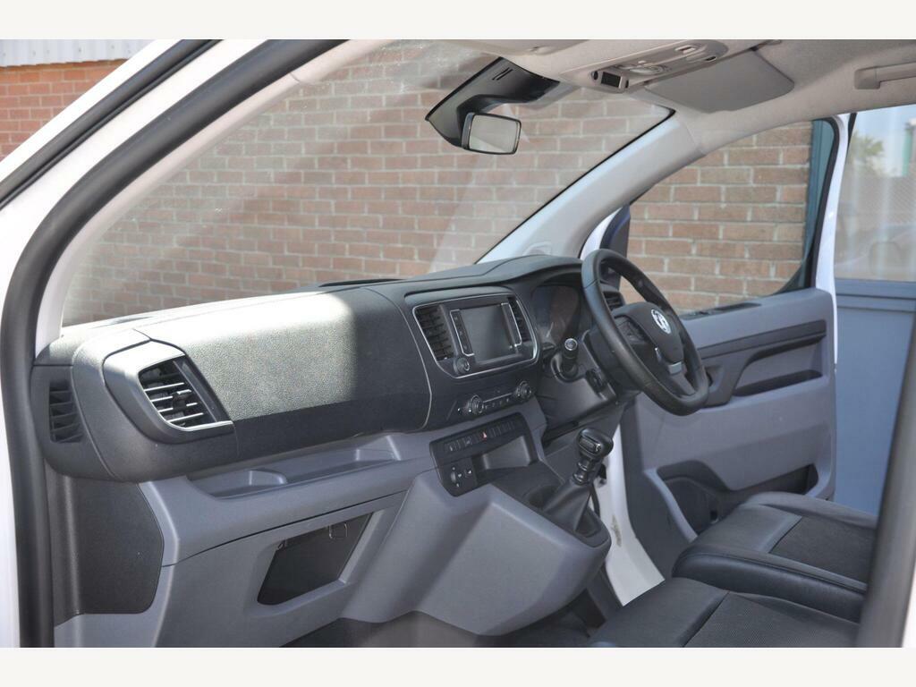 Vauxhall Vivaro 1.5 Turbo D 2700 Dynamic Panel Van 6Dr Manu Black #9