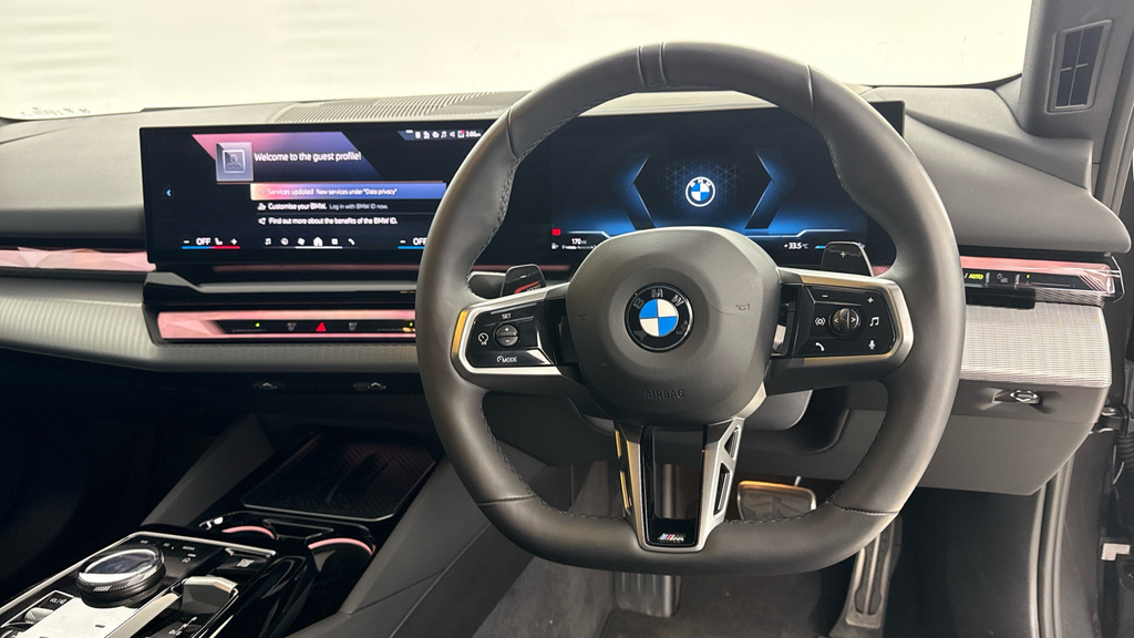 BMW 5 Series 520I M Sport Pro Saloon YL25JMU #5