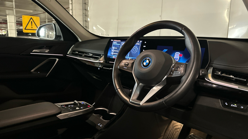 BMW iX1 Ix1 Xdrive30 Xline Silver #6