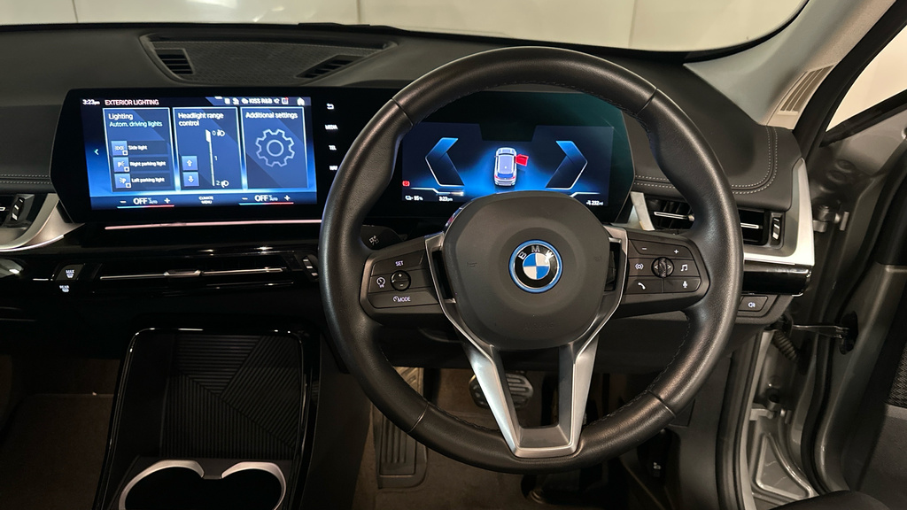 BMW iX1 Ix1 Xdrive30 Xline Silver #5