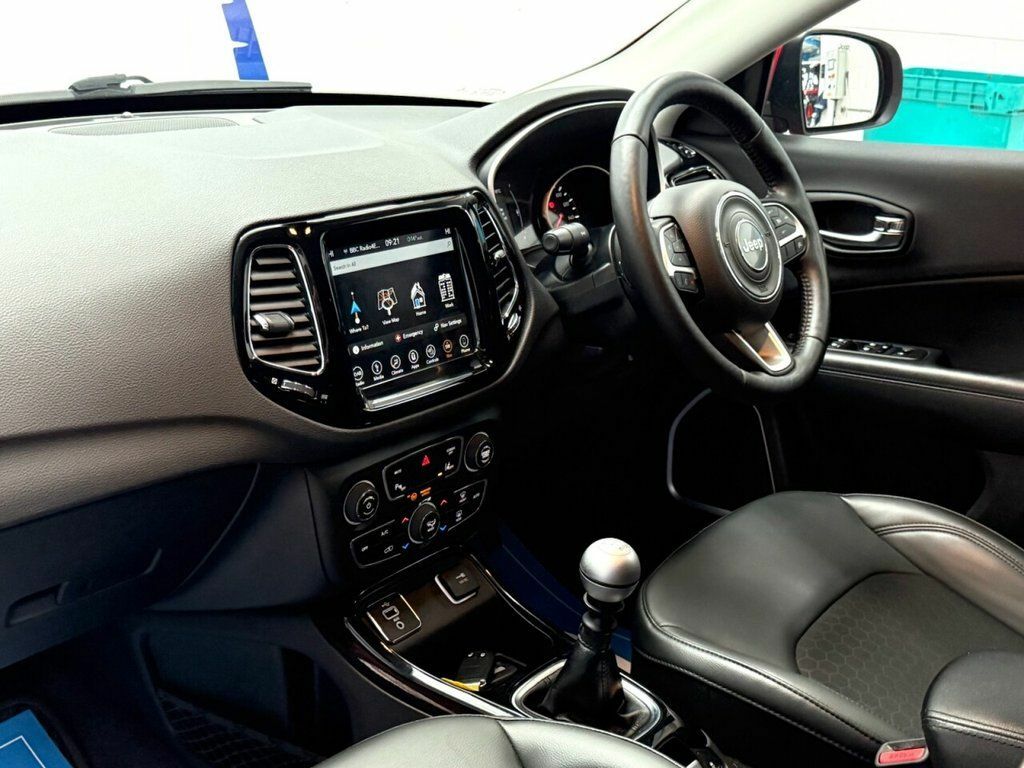 Jeep Compass 118 Bhp YJ19PRK Red #4