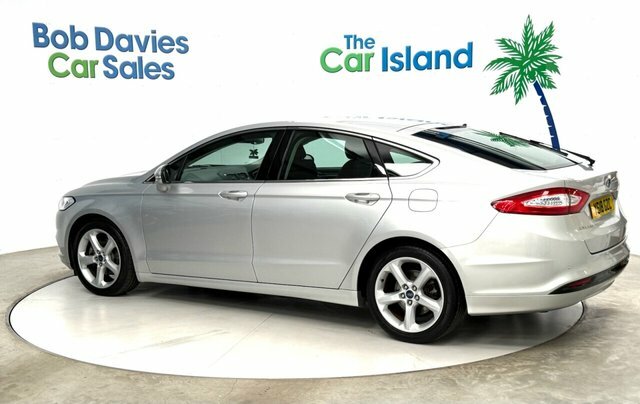 Ford Mondeo Tdci Titanium Hatchback Silver #6