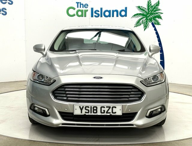 Ford Mondeo Tdci Titanium Hatchback Silver #2