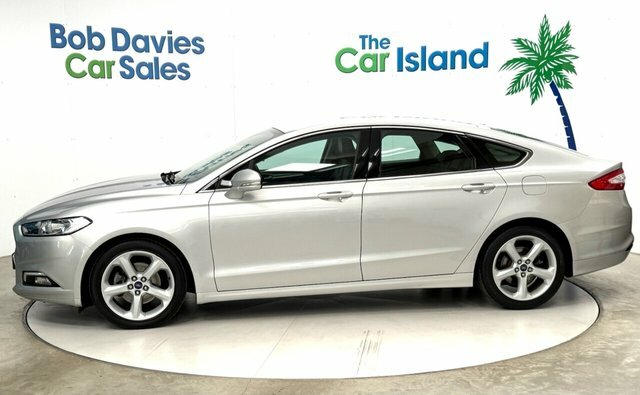 Ford Mondeo Tdci Titanium Hatchback Silver #5