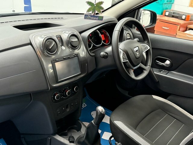 Dacia Sandero Stepway Tce Laureate Hatchback Blue #4