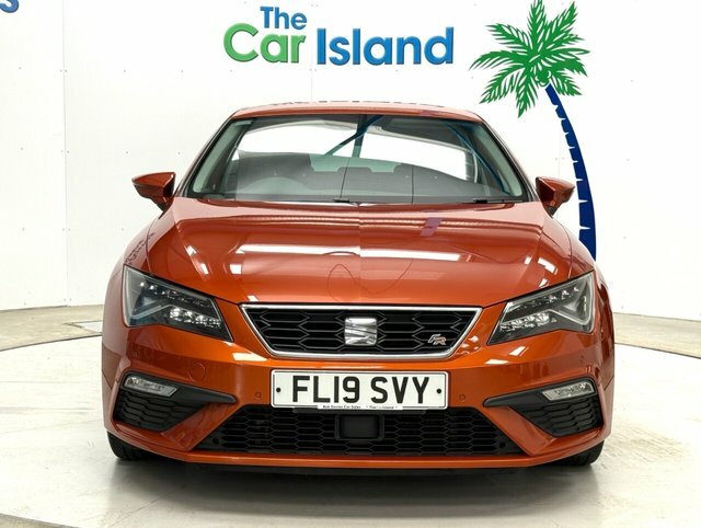 Seat Leon Tsi Fr Hatchback Orange