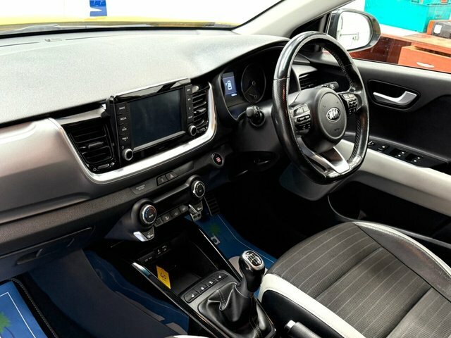 Kia Stonic T-gdi First Edition Suv Yellow #4