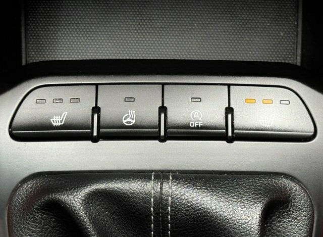 Kia Stonic 1.0T Gdi 3 Grey #30