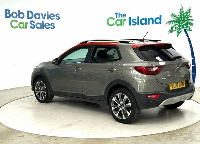 Kia Stonic Crdi First Edition Suv Grey #6