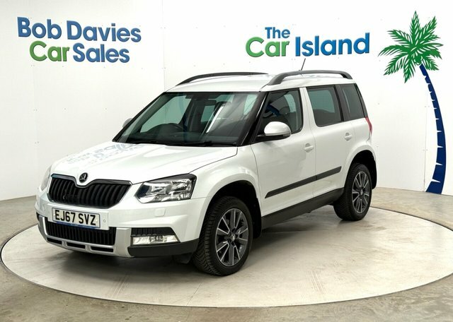 Skoda Yeti Tdi Se Drive Outdoor White #3