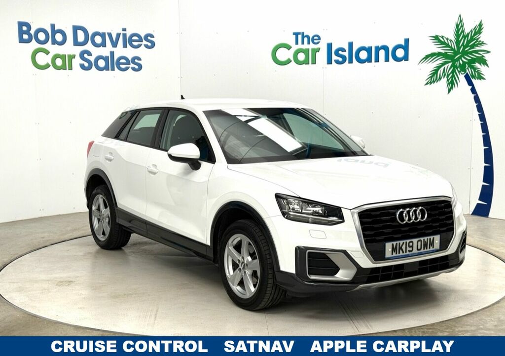 Audi Q2 Tfsi 30 Sport Suv MK19OWM White #2