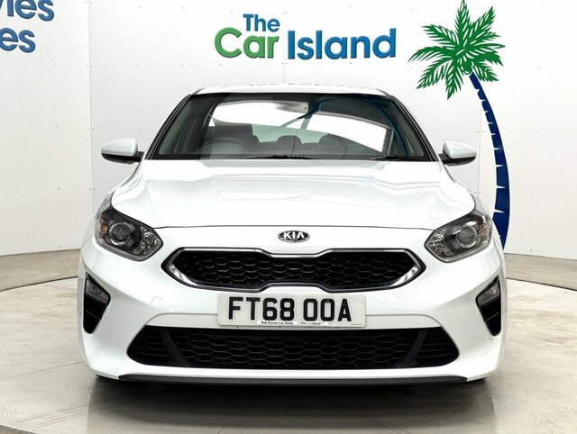 Kia Ceed T-gdi Eco 2 Hatchback White #2