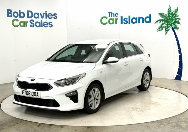 Kia Ceed T-gdi Eco 2 Hatchback White #3