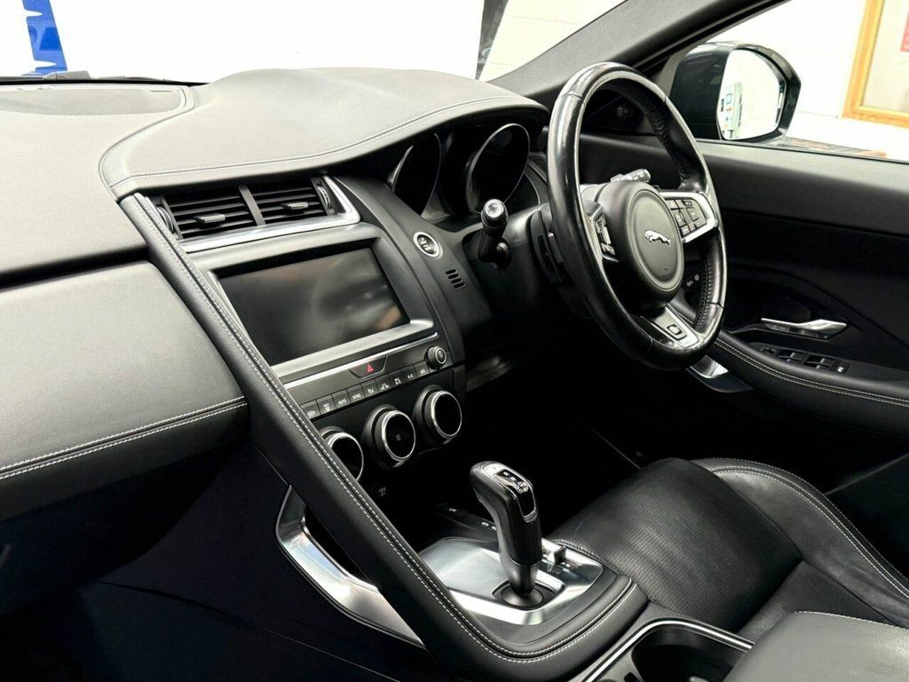 Jaguar E-Pace P250 R-dynamic S Suv Black #4