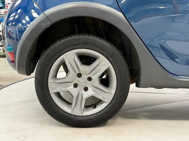 Dacia Sandero Stepway Sandero Stepway Laureate Tce White #12