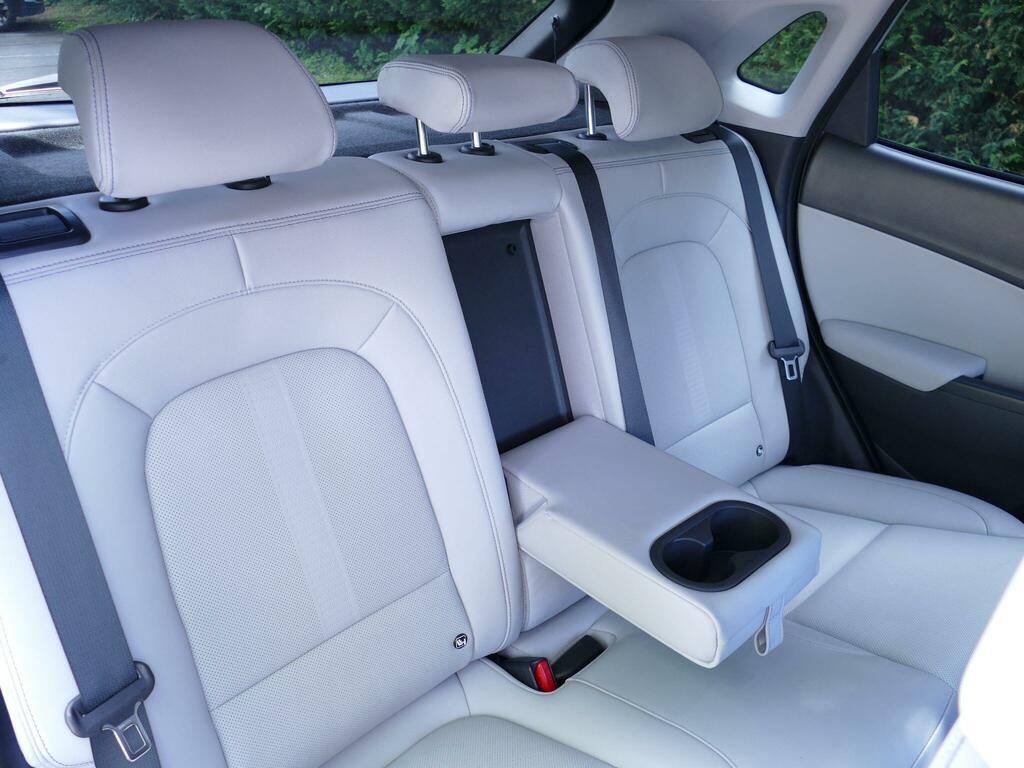 Hyundai Kona Premium Grey #31