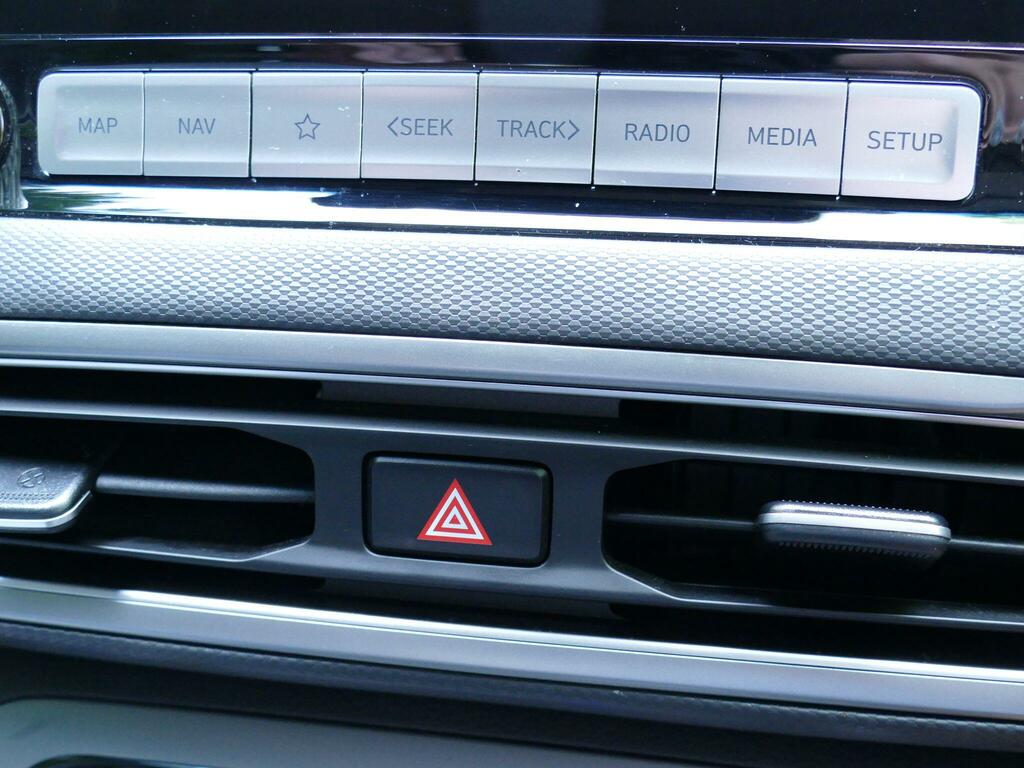 Hyundai Kona Premium Grey #54