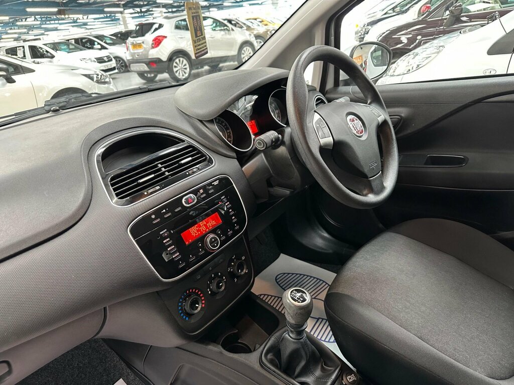 Fiat Punto Hatchback Grey #46