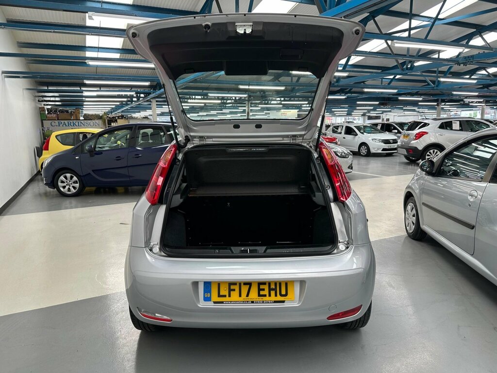 Fiat Punto Hatchback Grey #33