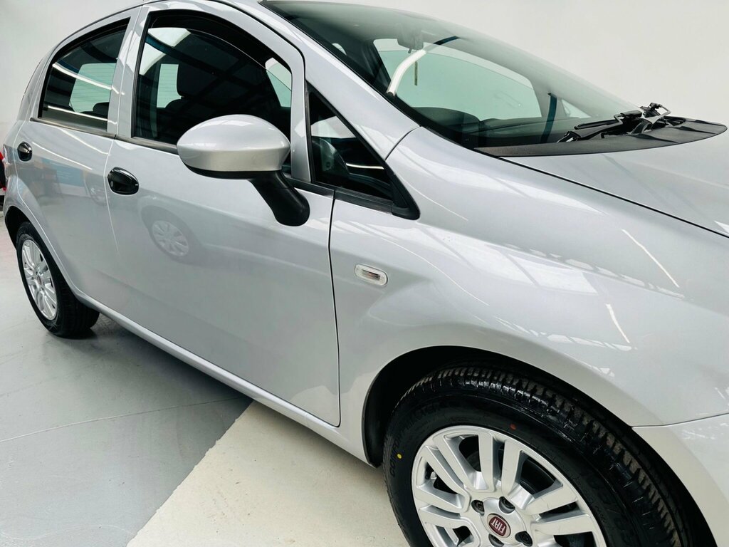 Fiat Punto Hatchback Grey #49