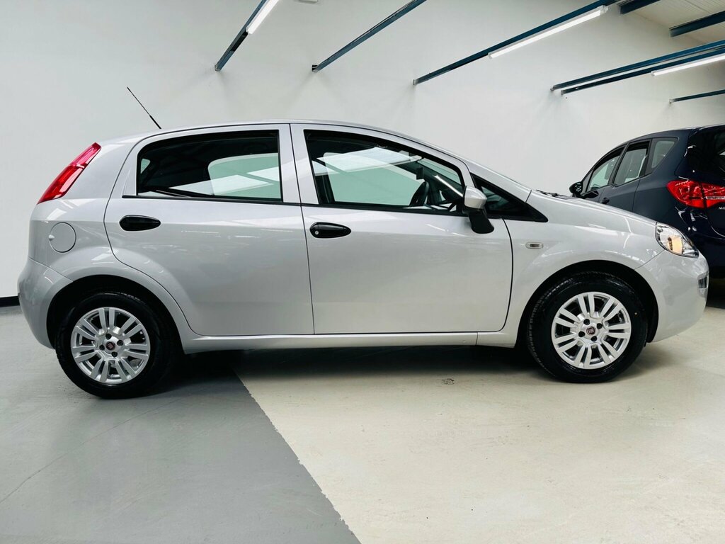 Fiat Punto Hatchback Grey #60