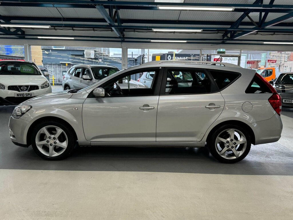 Kia Ceed 1.6 Crdi Ecodynamics 4 Tech Sportswagon Euro 5 S Silver #9