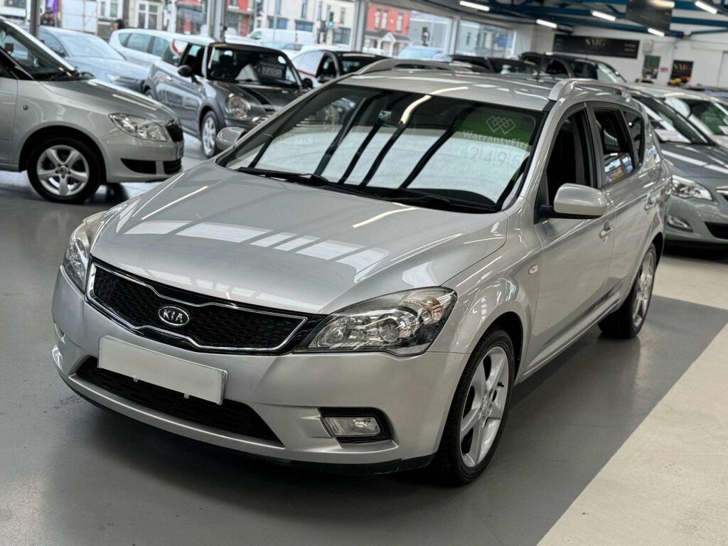 Kia Ceed 1.6 Crdi 3 Sports Wagon Euro 5 Silver #6