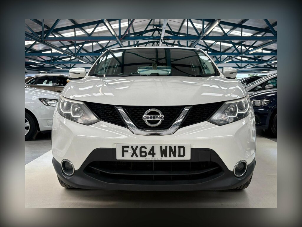 Nissan Qashqai 1.2 Dig-t Acenta 2Wd Euro 5 Ss FX64WND White #2