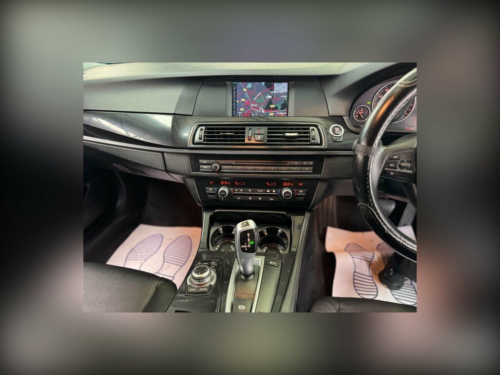 BMW 5 Series 525D Se Black #12