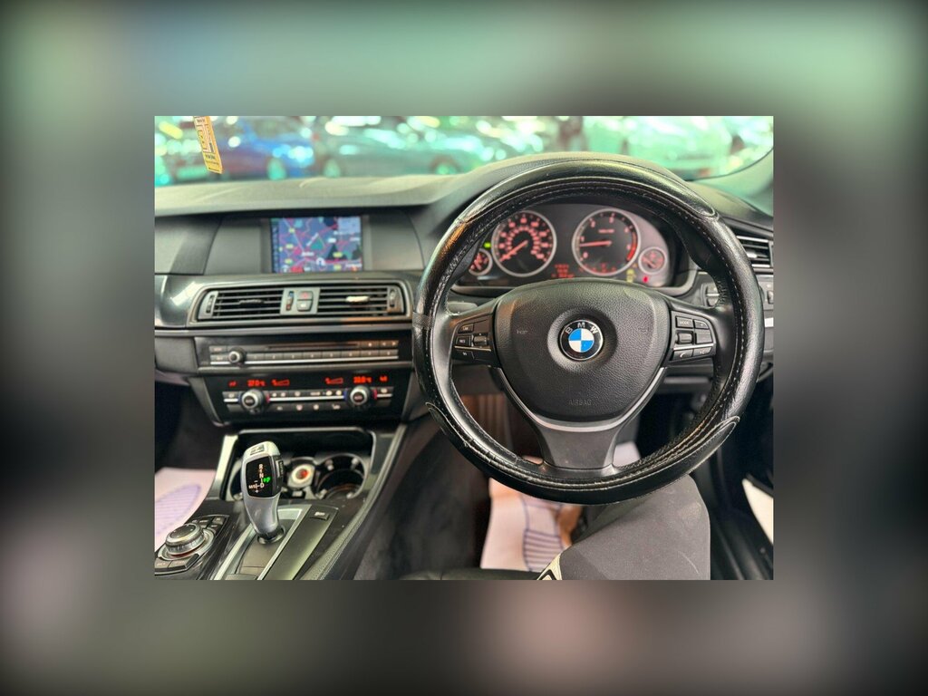 BMW 5 Series 525D Se Black #11