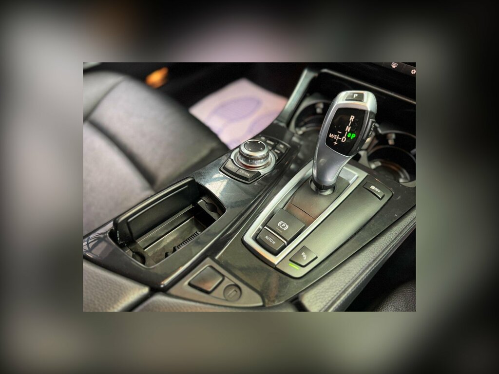 BMW 5 Series 525D Se Black #25