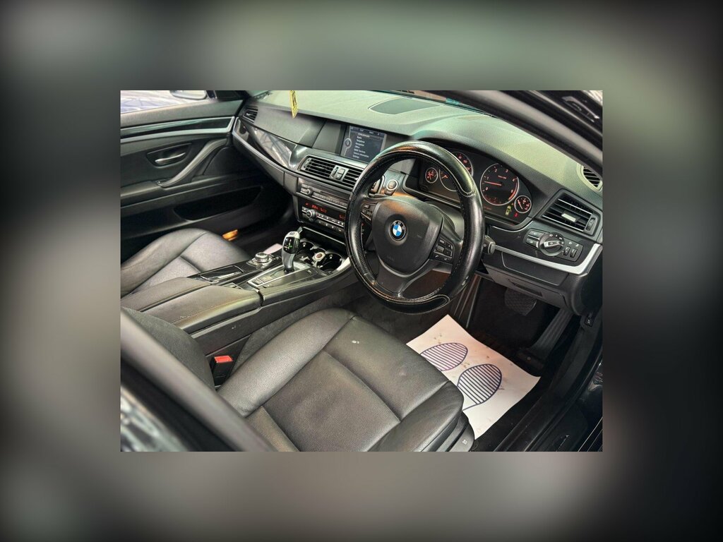 BMW 5 Series 525D Se Black #8