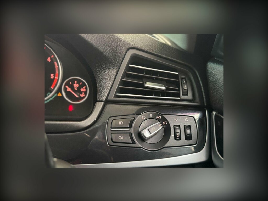 BMW 5 Series 525D Se Black #36