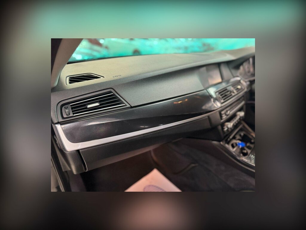 BMW 5 Series 525D Se Black #41