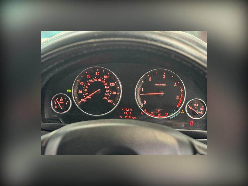 BMW 5 Series 525D Se Black #31