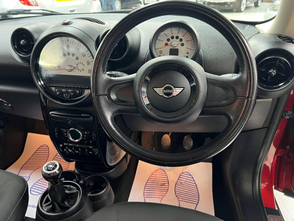 Mini Countryman Suv Red #27