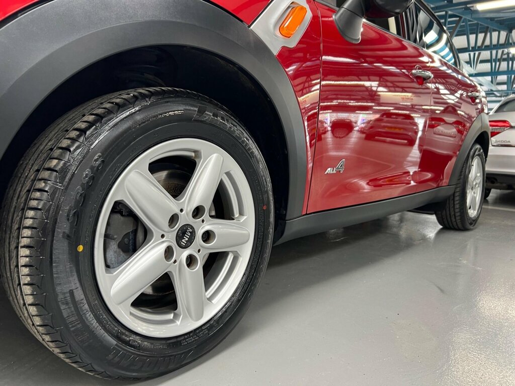 Mini Countryman Suv Red #17