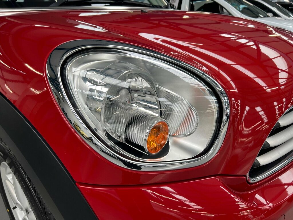 Mini Countryman Suv Red #30