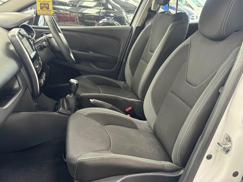 Renault Clio Clio Iconic 25 Nav Tce Grey #36
