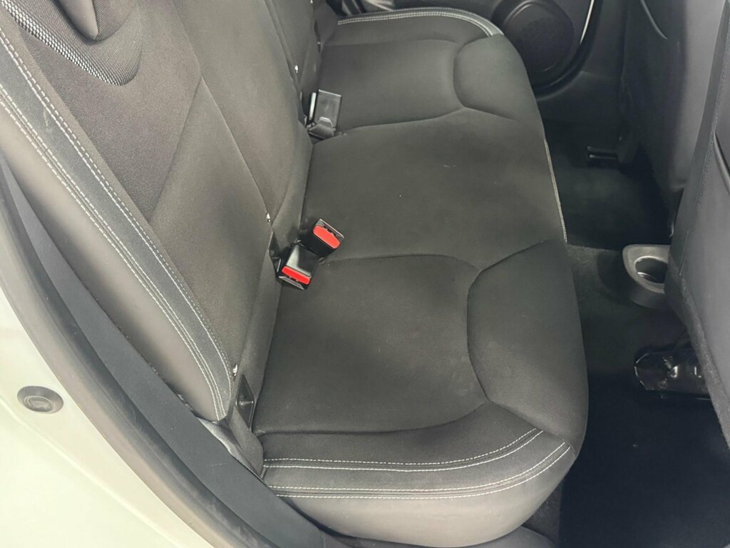 Renault Clio Clio Iconic 25 Nav Tce Grey #24