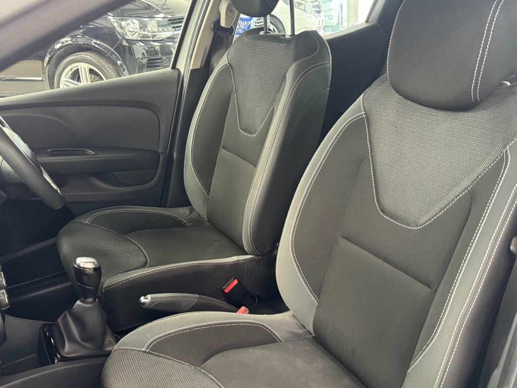 Renault Clio Clio Iconic 25 Nav Tce Grey #35