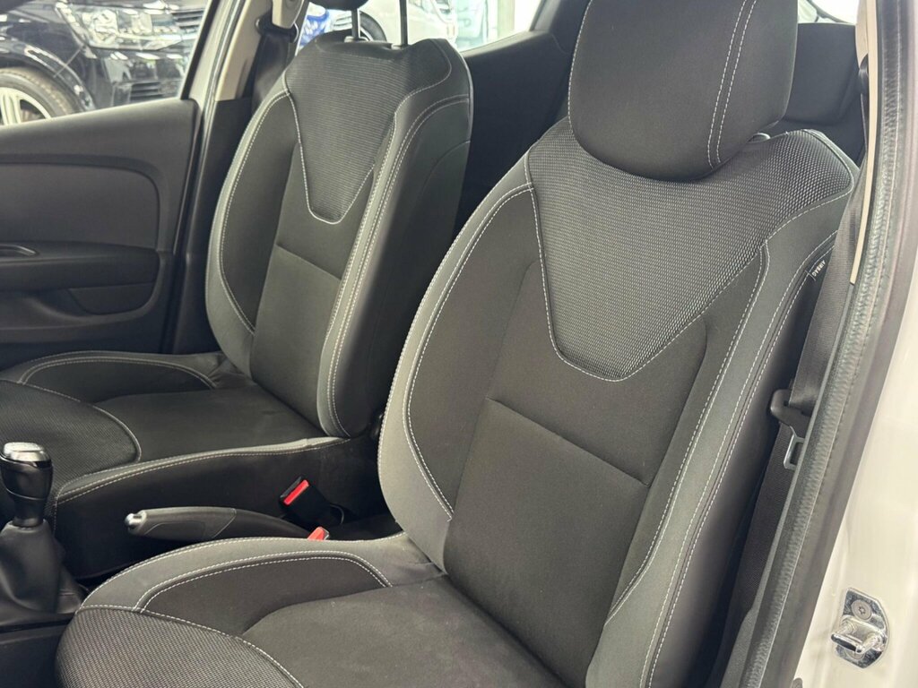 Renault Clio Clio Iconic 25 Nav Tce Grey #34