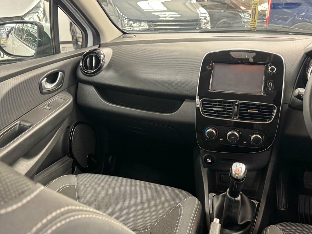 Renault Clio Clio Iconic 25 Nav Tce Grey #19